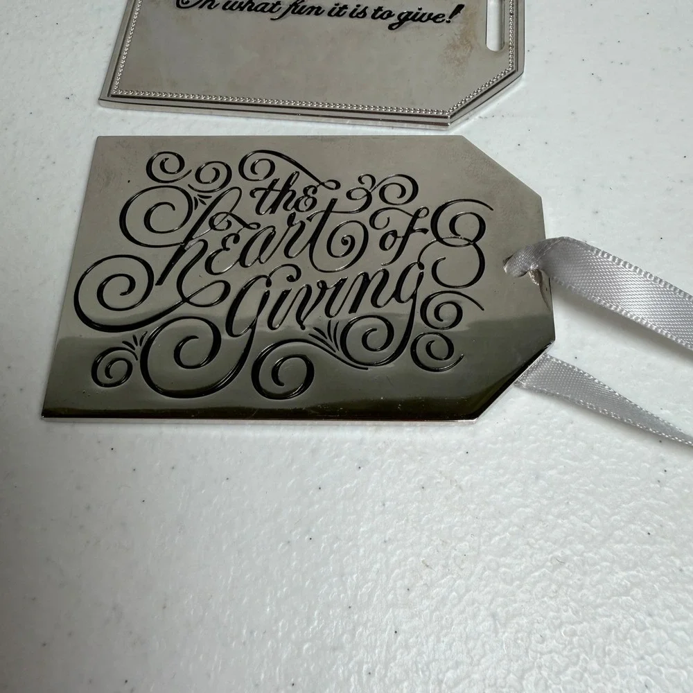 Neiman Marcus OS Metal Gift Tags Silver Heart of Giving Holiday Ornaments Set 2